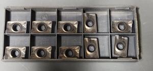 DESCRIPTION: (10) ADKT 1505 PDR-HM 28 CARBIDE MILLING INSERTS BRAND/MODEL: ISCAR ADKT 1505 PDR-HM 28 RETAIL$: 16.70 PER INSERT QTY: 10