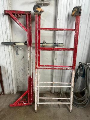 72" BAKERS SCAFFOLDING ( RED)