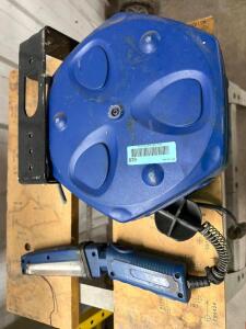 (2) RETRACTABLE WORK LIGHTS W/ REELS