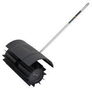 DESCRIPTION: (1) QUIK-LOK RUBBER BROOM ATTACHMENT BRAND/MODEL: MILWAUKEE #49-16-2740 INFORMATION: BLACK RETAIL$: $299.00 EA QTY: 1