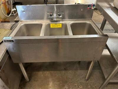 PERLICK 36" THREE WELL UNDER BAR STAINLESS SINK.