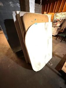 (1) LOT OF ASSORTED PLYWOOD TABLE TOPS W/ WHITE PADDED TOPS