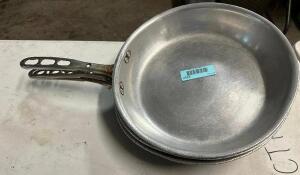 (3) 10" SKILLETS