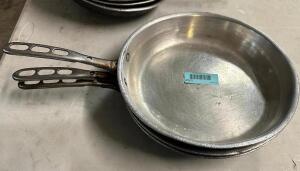 (3) 10" SKILLETS