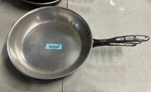 (3) 10" SKILLETS