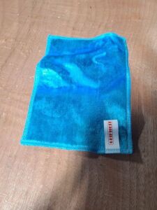 DESCRIPTION: (1) CASE OF APPROX (200) MICROFIBER CLEANING TOWELSBRAND/MODEL: LEIFHEITINFORMATION: BLUERETAIL$: $56.78 EAQTY: 1