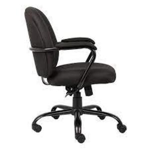 DESCRIPTION: (1) HEAVY DUTY TASK CHAIR BRAND/MODEL: BOSS OFFICE #B670-BK INFORMATION: BLACK RETAIL$: $279.99 EA QTY: 1