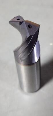 DESCRIPTION: (4) SOLID CARBIDE STUB LENGTH DRILLS BRAND/MODEL: NACHI MA0852 SIZE: 5/8" 150 DEG RETAIL$: 189.75 EA QTY: 4