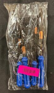 4CT SET OF ASSORTED SCREWDRIVERS