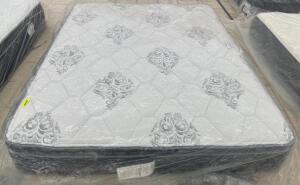 AMERICAN BEDDING GARLAND 12" PLUSH EURO TOP QUEEN MATTRESS W/ BOX SPRING ( NEW)