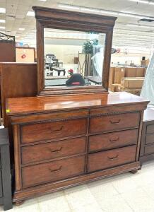 6-CEDAR DRAWER DRESSER WITH MIRROR