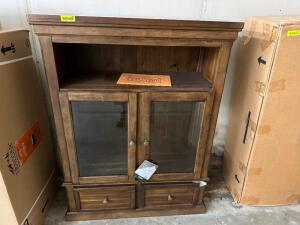 43" HARDWOOD CURIO CABINET