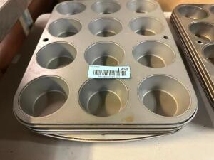 DESCRIPTION: (4) ASSORTED MUFFIN PANS LOCATION: BAY 6 THIS LOT IS: SOLD BY THE PIECE QTY: 4