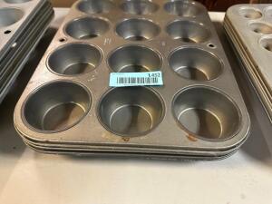 DESCRIPTION: (4) ASSORTED MUFFIN PANS LOCATION: BAY 6 THIS LOT IS: SOLD BY THE PIECE QTY: 4