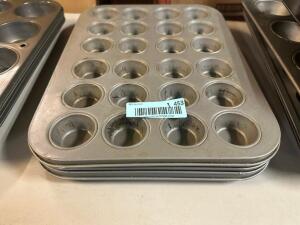 DESCRIPTION: (4) ASSORTED MUFFIN PANS LOCATION: BAY 6 THIS LOT IS: SOLD BY THE PIECE QTY: 4