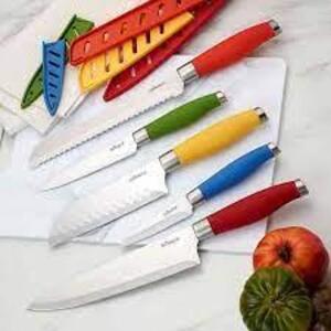 DESCRIPTION: (1) KNIFE SET WITH GUARDS BRAND/MODEL: SKANDIA INFORMATION: MULTI COLORED SIZE: 5 PIECE RETAIL$: $26.95 EA QTY: 1