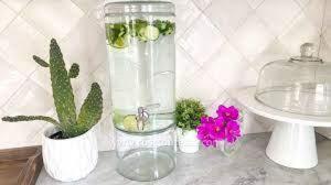 DESCRIPTION: (1) GLASS BEVERAGE DISPENSER BRAND/MODEL: COSTCONTESA INFORMATION: GLASS SIZE: 2.1GALLON RETAIL$: $30.00 EA QTY: 1