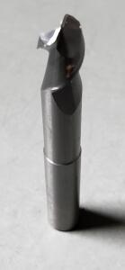 DESCRIPTION: (1) HIGH PERFORMANCE CARBIDE REDUCED NECK ROUGHING/FINISHING END MILL BRAND/MODEL: DATA FLUTE HSMM20500 .090 RAD SIZE: 1/2" DIA 5/8" LOC