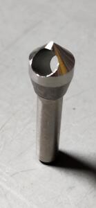 DESCRIPTION: (3) 90 DEG COBALT COUNTERSINK BRAND/MODEL: KEO 53522 SIZE: 1/2" HEAD DIA 5/32" TO 29/64" CUT DIA 5/16" SD RETAIL$: $21.44 QTY: 3