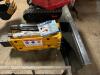 AGTOTK SKID STEER HYDRAULIC HAMMER MODEL SSHH680 - 2