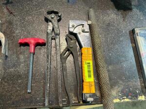 DESCRIPTION: (4) ASSORTED HAND TOOLS LOCATION: WAREHOUSE THIS LOT IS: ONE MONEY QTY: 1