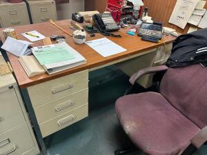 DESCRIPTION: (2) 60" METAL DESKS W/ LAMINATE WOOD TOPS ADDITIONAL INFORMATION CONTENTS ARE NOT INCLUDED LOCATION: DOWNSTAIRS OFFICE THIS LOT IS: SOLD