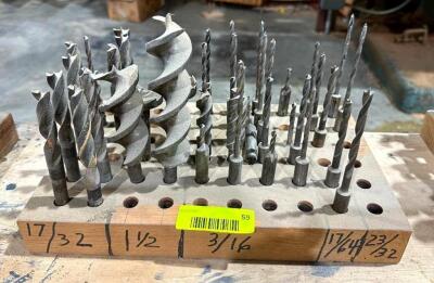 DESCRIPTION: ASSORTED DRILL BITS AS SHOWN QTY: 1