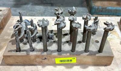 DESCRIPTION: ASSORTED DRILL BITS AS SHOWN QTY: 1