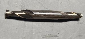 DESCRIPTION: (2) HSS DOUBLE END SQ END MILL BRAND/MODEL: VC 01700202 SIZE: 5/16" DIA 9/16" LC 3/8" SD RETAIL$: 26.28 QTY: 2