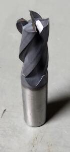 DESCRIPTION: (1) SOLID CARBIDE SQ MILL BRAND/MODEL: HERTEL 74452988Q SIZE: 3/4" DIA 1-1/2" LOC RETAIL$: $105.33 QTY: 1