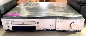 ONKYO DVD RECEIVER