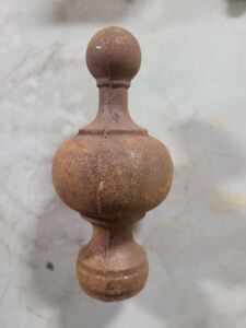 DESCRIPTION: (3) FENCE TOPPER BRAND/MODEL: MUST COME INSPECT INFORMATION: CAST IRON SIZE: ROUNDED TOP RETAIL$: $14.59 EA QTY: 3