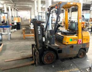 TCM FCG25 FORKLIFT