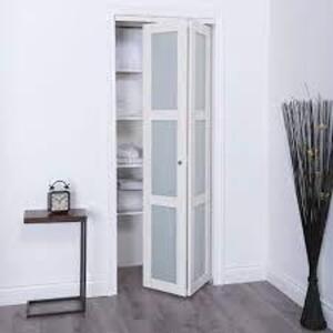 DESCRIPTION: (1) BI-FOLD PIVOT DOOR WITH GLASS BRAND/MODEL: RENIN #EU3080BWFGE024080 INFORMATION: WHITE WITH FROSTED GLASS, EURO 3-LITE SIZE: 24" X 80