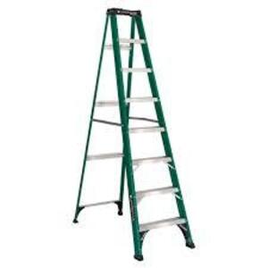 DESCRIPTION: (1) STEPLADDER BRAND/MODEL: LOUISVILLE #36Y484 INFORMATION: GREEN SIZE: 8 FT LADDER HT, 7 STEPS, 225 LB, 51 7/8 IN BASE SPREAD, 24 13/16