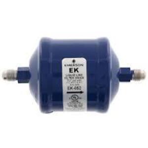 DESCRIPTION: (2) LIQUID LINE FILTER - DRIER BRAND/MODEL: EMERSON #EK-052 SIZE: 1/4" SAE FLARE RETAIL$: $34.72 EA QTY: 2