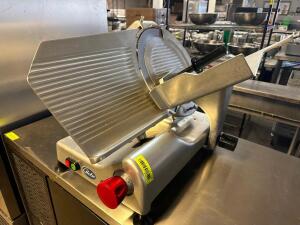 GLOBE COMMERCIAL DELI SLICER