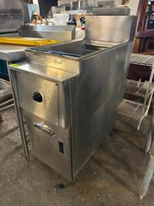 IMPERIAL 40 LB. GAS DEEP FRYER W/ (2) BASKETS