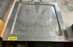 (2) 21" X 21" METAL PLATTERS