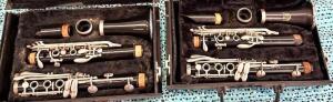 (2)- VITO PLASTIC CLARINETS