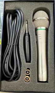 SDM-309 WIRE AND WIRELESS MICROPHONE