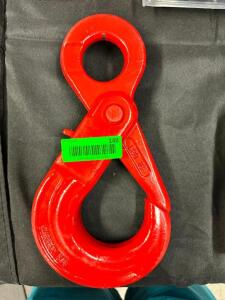 LOCKING CHAIN HOOK