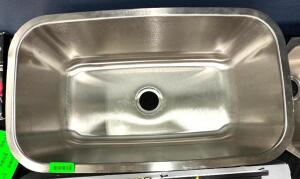 STAINLESS STEEL SINK BASIN