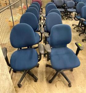 DESCRIPTION (10) BLUE OFFICE CHAIRS THIS LOT IS SOLD BY THE PIECE QUANTITY: X BID 10