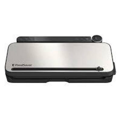 DESCRIPTION: (1) VACUUM SEALING SYSTEM BRAND/MODEL: FOODSAVER #2248298 INFORMATION: SILVER RETAIL$: $159.00 QTY: 1