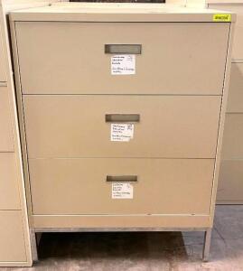 DESCRIPTION (4) 3-DRAWER FILING CABINETS SIZE 36"X18"X50" THIS LOT IS SOLD BY THE PIECE QUANTITY: X BID 4