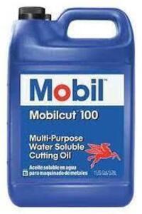 DESCRIPTION: (2) MULTI-PURPOSE WATER SOLUBLE CUTTING OIL BRAND/MODEL: MOBILCUT 100 #4FVD9 SIZE: 1 GALLON RETAIL$: $50.12 EA QTY: 2