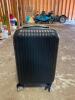 HARDSHELL SPINNER SUITCASE WITH LOCK NEW - 2