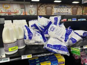 (1) LOT OF ASSORTED COTTON BALLS (4) BOTTLES OF LOTION.