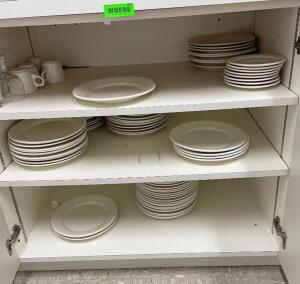 LARGE GROUP OF ASSORTED SMALLWARE